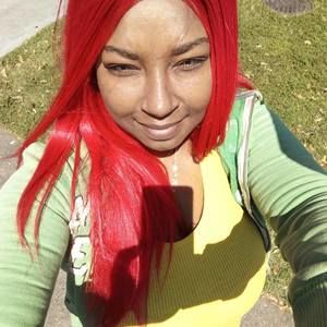 Meet your Posher, Tacara